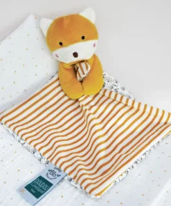 Doudou et Compagnie Doudou bébé renard en coton BIO - 20 cm - modèle aléatoire><noscript><img width=