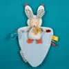 Doudou et Compagnie Doudou Lapin marron avec cape - Papillotte - 3 EN 1> Peluche Avec Doudou