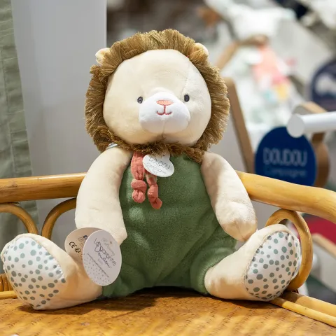 Doudou et Compagnie Doudou Lion beige et vert - 30 cm> Peluches