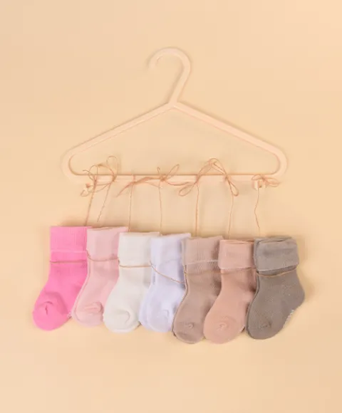Doudou et Compagnie Semainier de chaussettes bébé - Cadeau naissance bébé fille - 0/6 mois> Chaussons